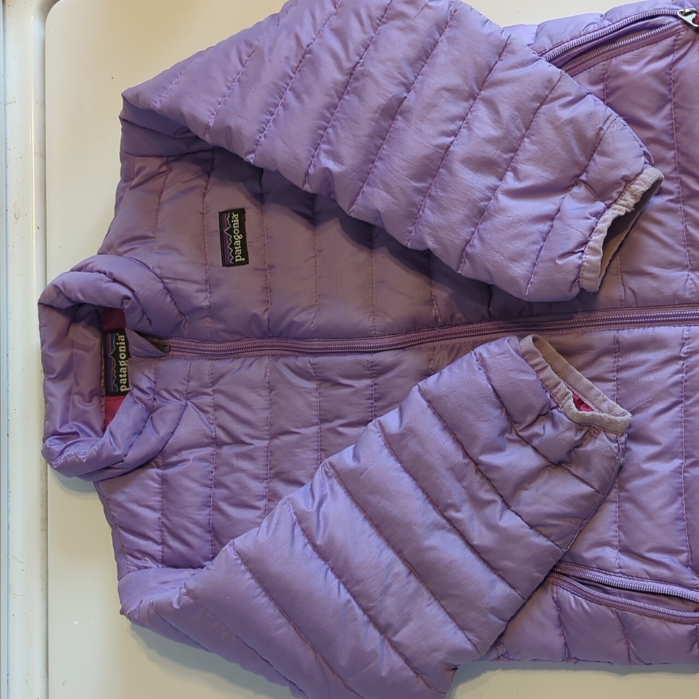 Patagonia Girl's 4t down jacket coat
